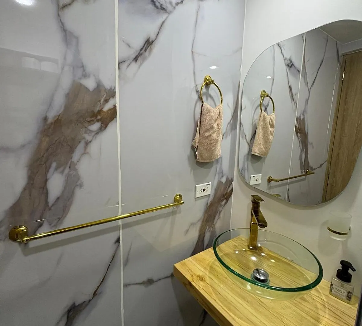 Exclusive Tiny Loft In Usaquen 보고타 아파트